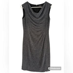 TAHARI By Arthur S. Levine Sleeveless Metallic Dress Size 6